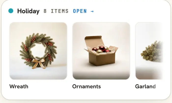 Inside the box: the wreath, the ornaments and the garland
